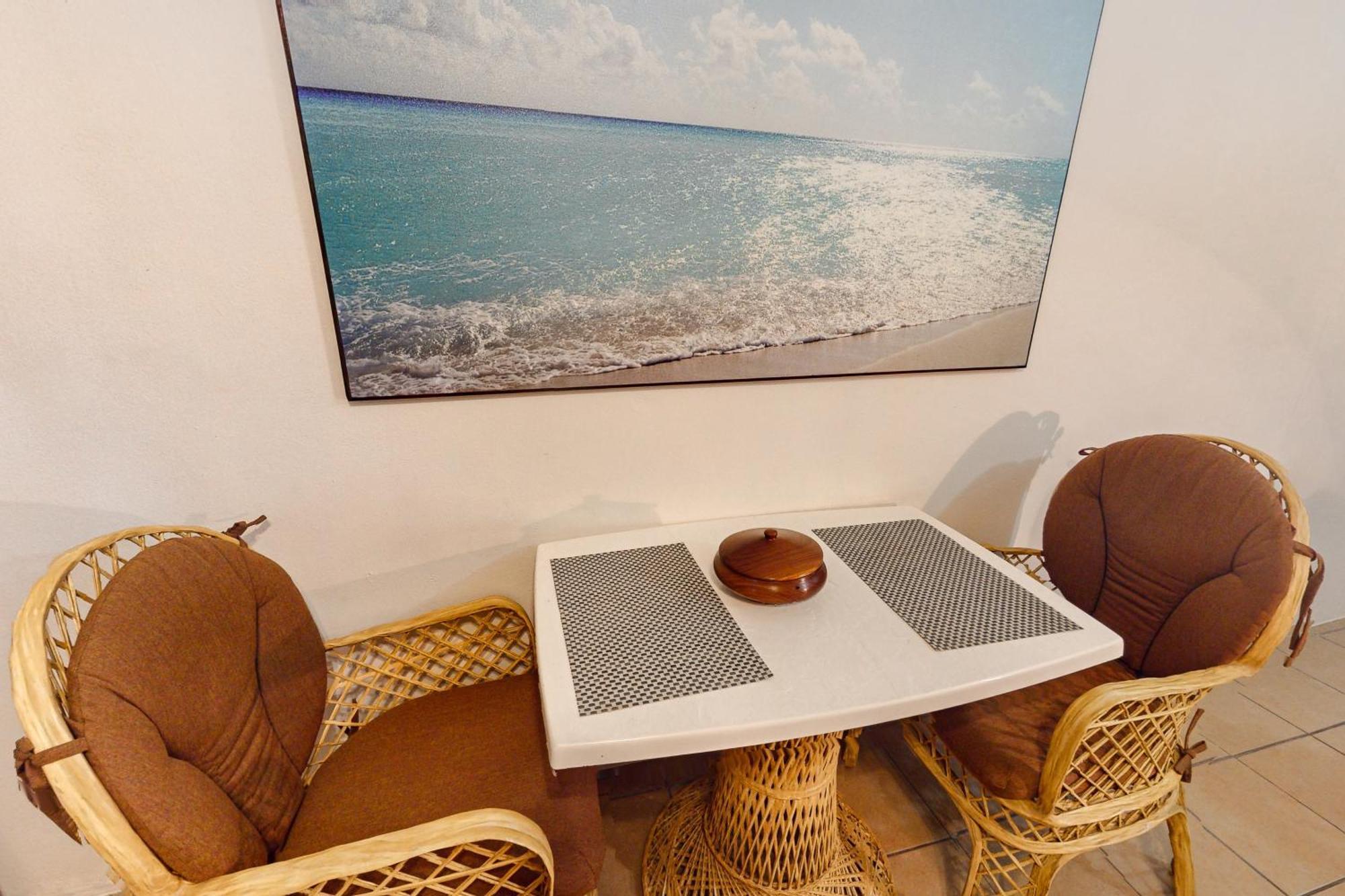 Hummingbird Home Suites San Pedro  Oda fotoğraf